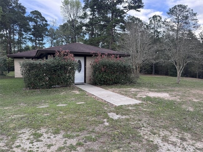 property at 1478 Apache Dr