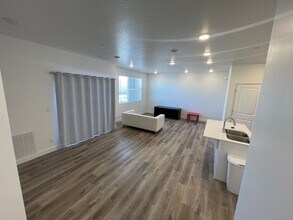 5801 S Garnet Dr in Saint George, UT - Building Photo - Building Photo