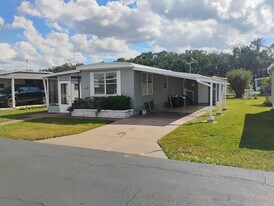 37112 Sandra Ave in Zephyrhills, FL - Building Photo