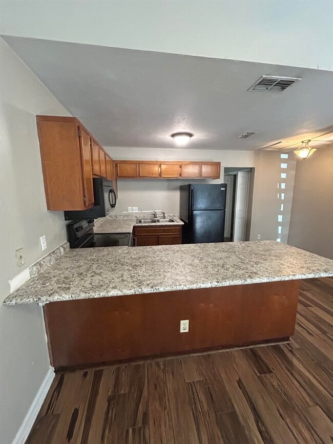 912 S Lipona Rd in Tallahassee, FL - Building Photo - Building Photo