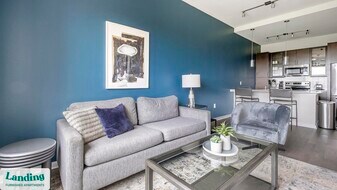 825 Usener St in Houston, TX - Building Photo