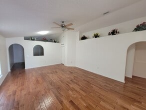 3410 Alec Dr in Middleburg, FL - Foto de edificio - Building Photo