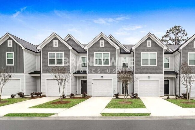 property at 120 Crestview Wy