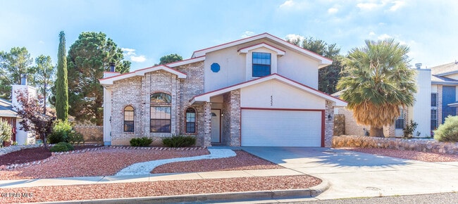 4352 Loma De Brisas Dr in El Paso, TX - Building Photo - Building Photo