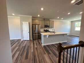 Room in Townhome on Kipp Ln in Apex, NC - Building Photo - Building Photo