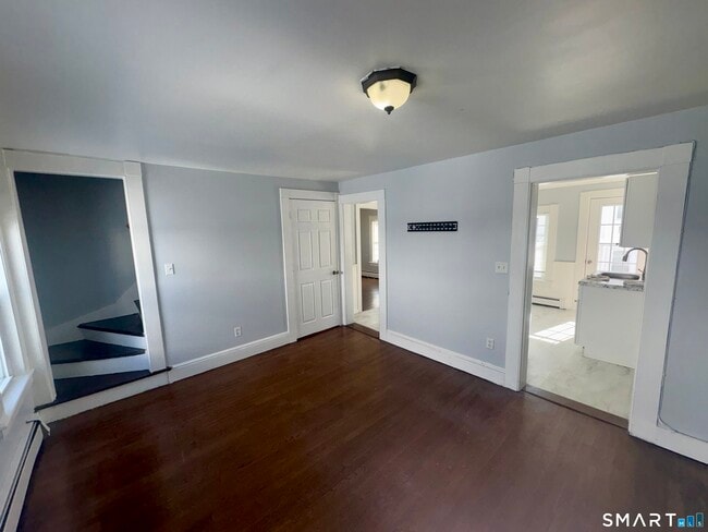 24 Iowa St in Torrington, CT - Building Photo - Building Photo