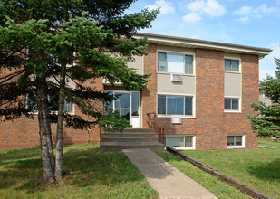 2705 Building 1 in Superior, WI - Building Photo - Building Photo