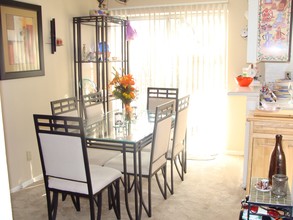 Meadowbrook Apartments and Townhomes in St. Louis, MO - Foto de edificio - Interior Photo