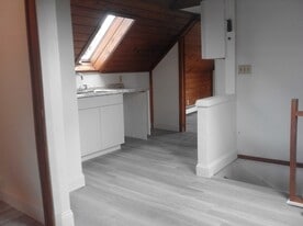 119 Thames St, Unit 3 in Groton, CT - Building Photo