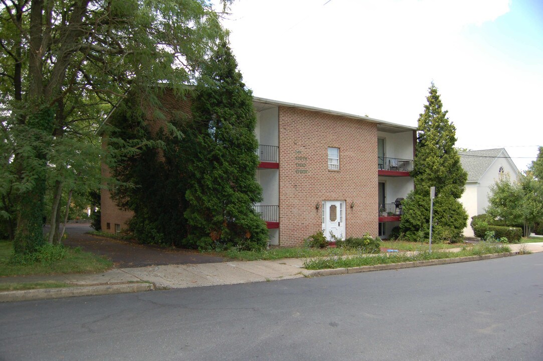 North Penn Flats in North Wales, PA - Foto de edificio