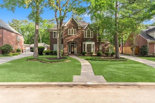 property at 106 N Floral Leaf Cir