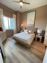 287 NW 31st St, Unit A2 in Miami, FL - Building Photo - Building Photo