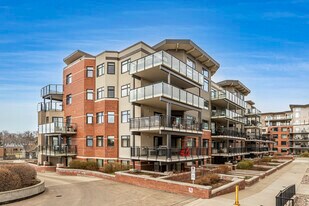 121 Festival Way in Edmonton, AB - Building Photo