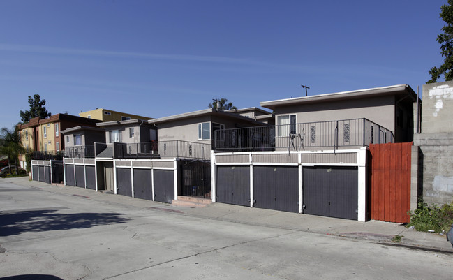 4354-4358 52nd St in San Diego, CA - Foto de edificio - Building Photo