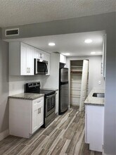 500 NE 2nd St in Dania Beach, FL - Building Photo - Building Photo