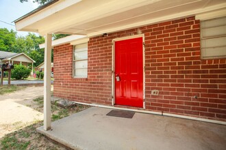 743 Woodard Ave in Macon, GA - Building Photo - Building Photo