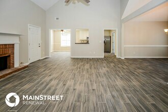 1017 Crown River Pkwy in Mcdonough, GA - Building Photo - Building Photo