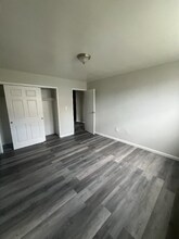 76 Grafton Ave in Newark, NJ - Building Photo - Building Photo