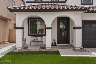 3523 E Alfalfa Dr in Gilbert, AZ - Building Photo - Building Photo