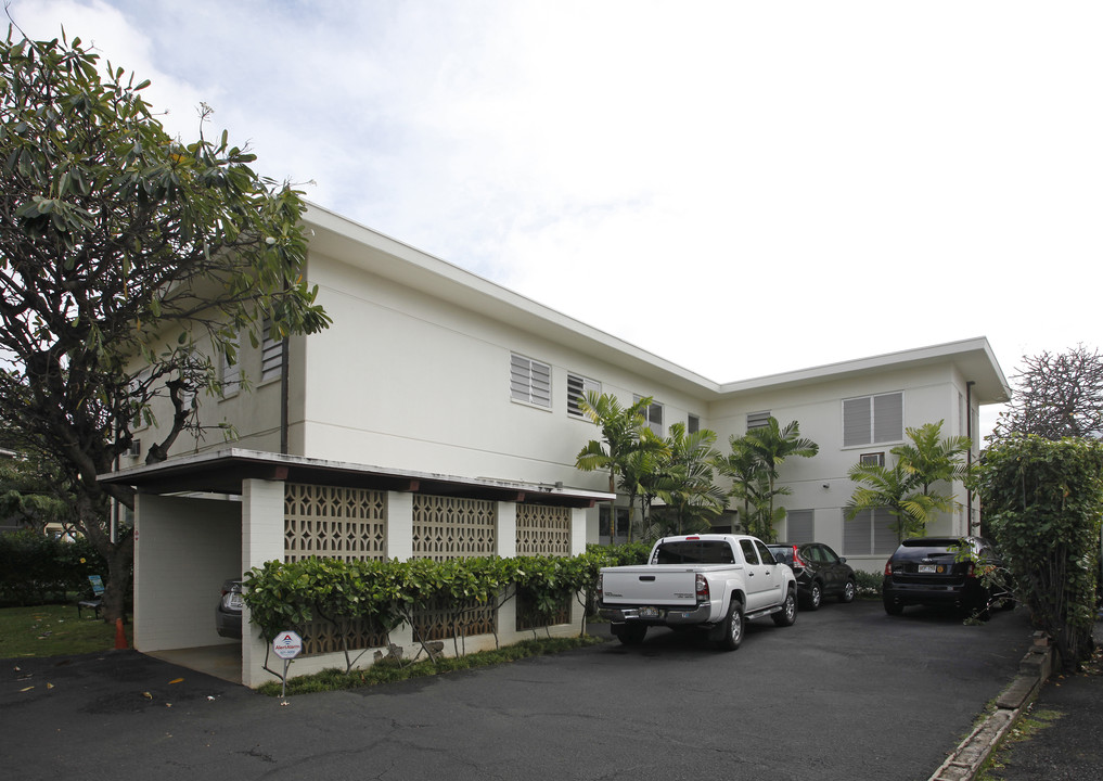 1721 Dole St in Honolulu, HI - Building Photo