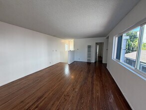 11761 Culver Blvd in Los Angeles, CA - Building Photo - Building Photo