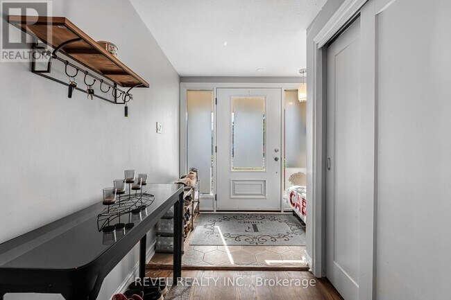 30 Owen Pl in Hamilton, ON - Building Photo - Building Photo