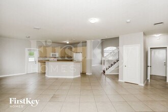 10223 SW 227th Ln in Cutler Bay, FL - Foto de edificio - Building Photo