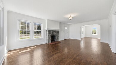 2209 Lyndon Ave W in Red Bank, TN - Building Photo - Building Photo