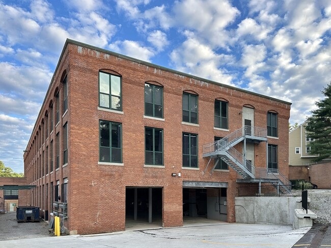 1665 Main St in Holden, MA - Building Photo - Building Photo