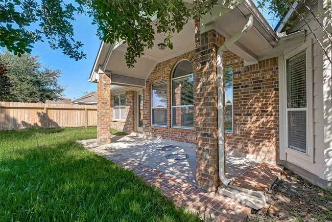 property at 17615 Dylans Point Ct