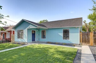 515 Nolan St in San Antonio, TX - Building Photo