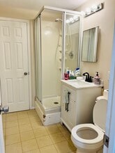 8 Deer Path, Unit 8 Deer Path in Shirley, NY - Building Photo - Building Photo