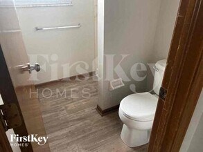 1472 Deer Crossing Ln in Worthington, OH - Foto de edificio - Building Photo