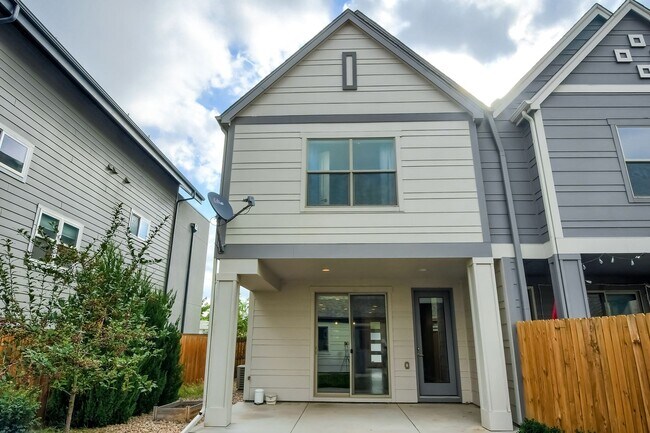property at 755 S Krameria St