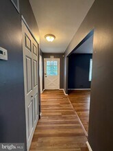 6811 Nashville Rd in Lanham, MD - Building Photo - Building Photo