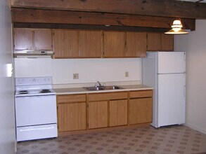 501-538 Quail Creek Dr in Willard, OH - Building Photo - Building Photo
