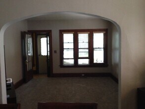 530 N 60th St, Unit 530 N 60th St in Wauwatosa, WI - Foto de edificio - Building Photo