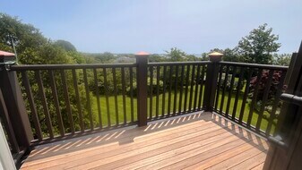 423 Purgatory Rd, Unit 3 in Middletown, RI - Building Photo