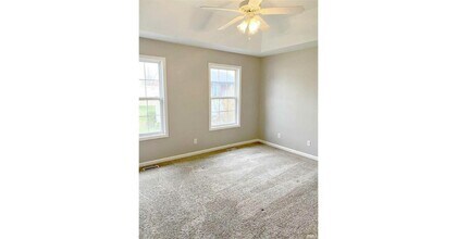 10649 Midway Dr in Newburgh, IN - Building Photo - Building Photo
