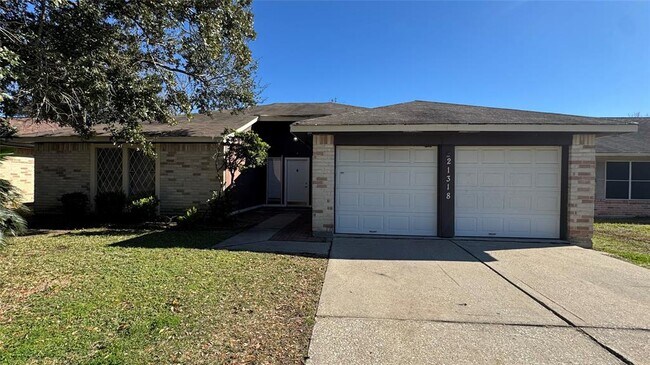 property at 21318 Bridgepoint Ln