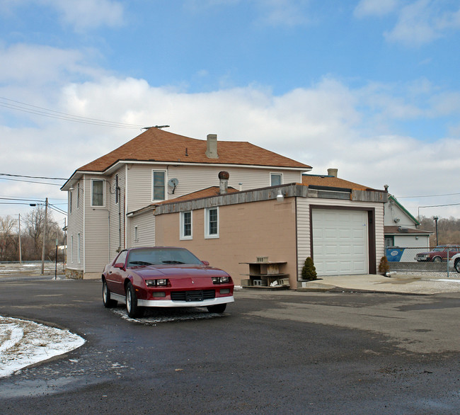 2037 Lagonda Ave in Springfield, OH - Building Photo - Building Photo