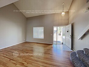 19751 E Bellewood Dr in Centennial, CO - Foto de edificio - Building Photo