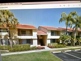 901 Lyons Rd in Coconut Creek, FL - Building Photo