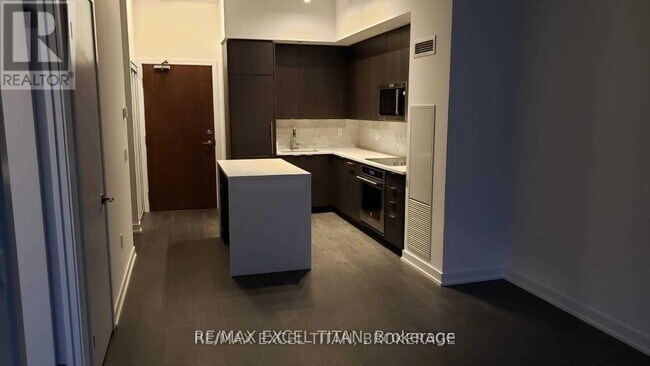 38 Iannuzzi St in Toronto, ON - Building Photo - Building Photo