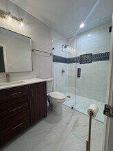 5518 McKnight St in Houston, TX - Building Photo - Building Photo
