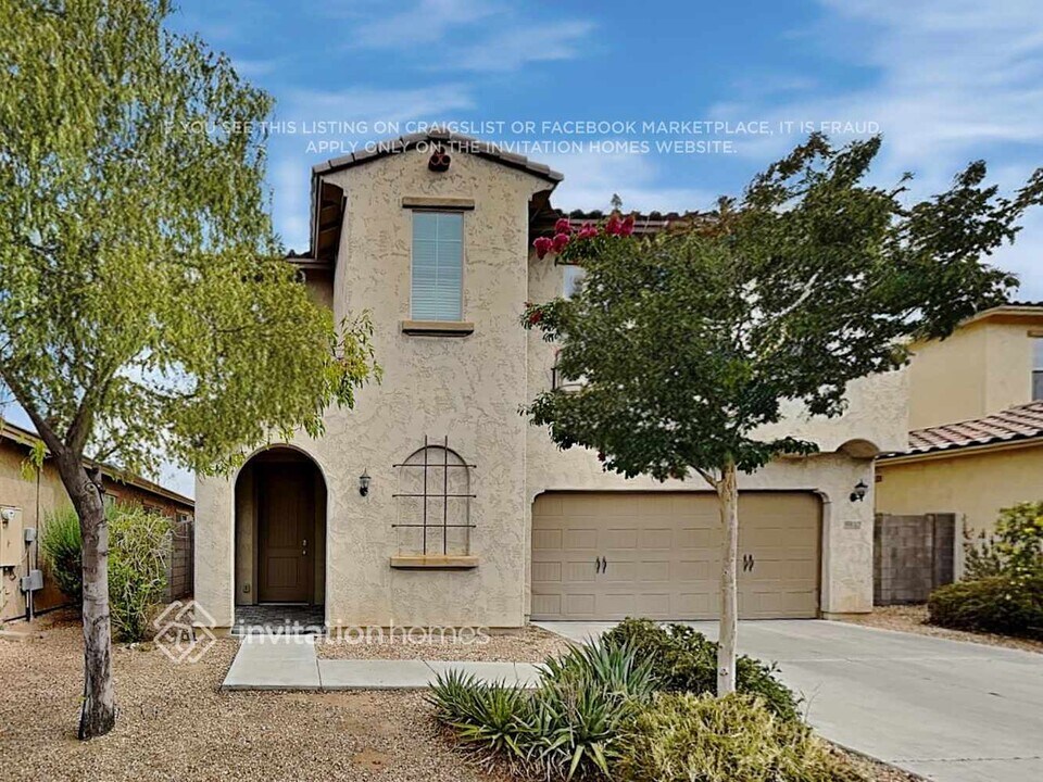 8610 E Laguna Azul Ave in Mesa, AZ - Building Photo