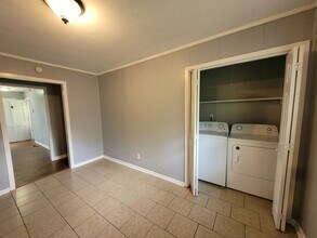 4611 Daugette Dr NW in Huntsville, AL - Building Photo - Building Photo