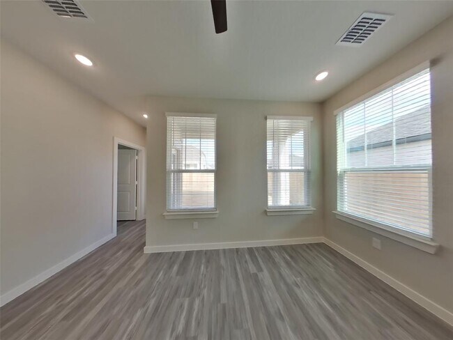 1620 Mexican Heather Dr in Leander, TX - Building Photo - Building Photo