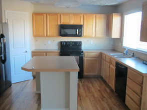 427 Bow Creek Ln in Fort Collins, CO - Building Photo - Building Photo