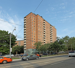 Moss Park Apartments in Toronto, ON - Building Photo - Building Photo